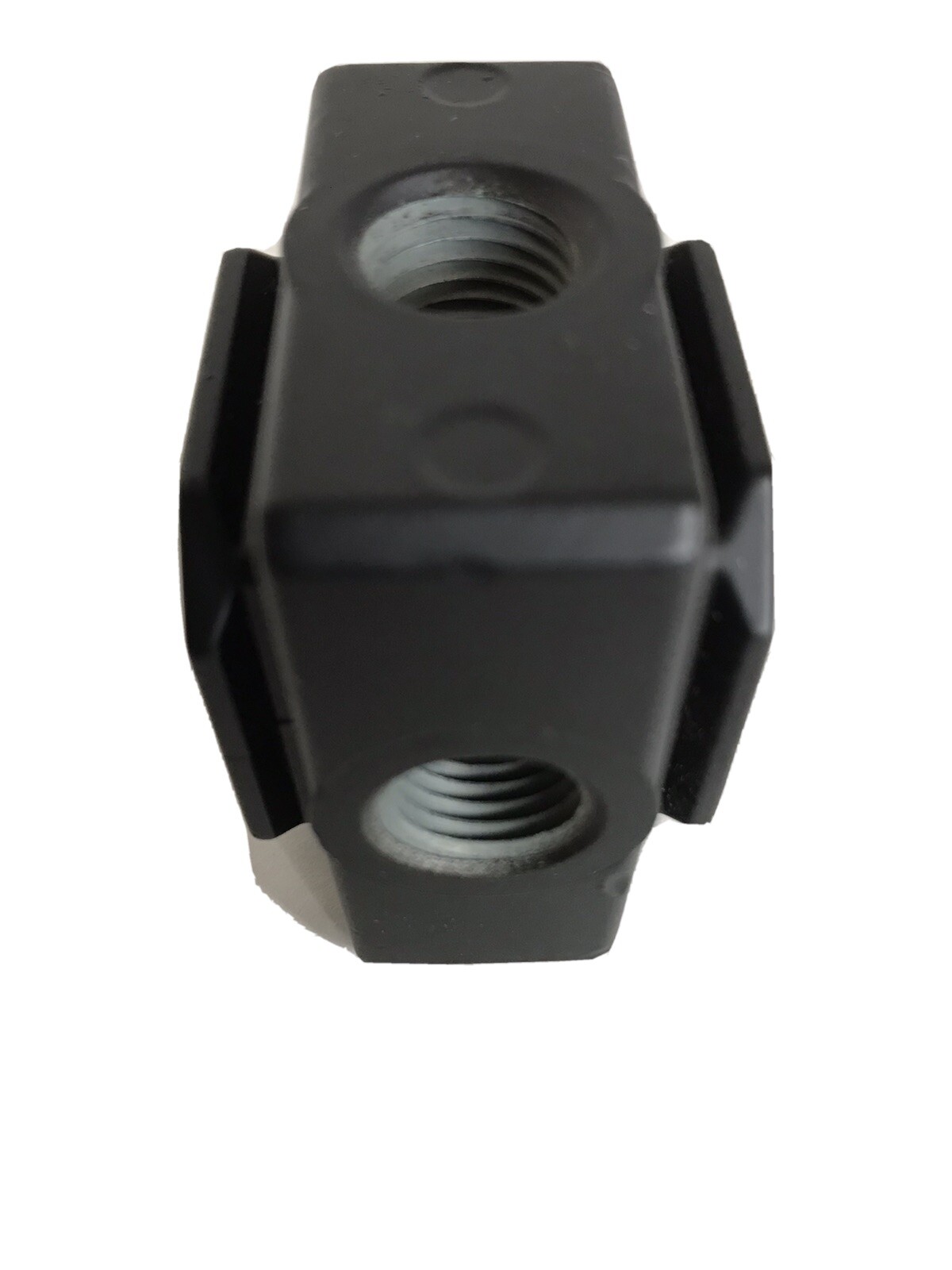 GENUINE GRACO # 113442  PORTING BLOCK FOR AIR REGULATOR / LUBRICATOR