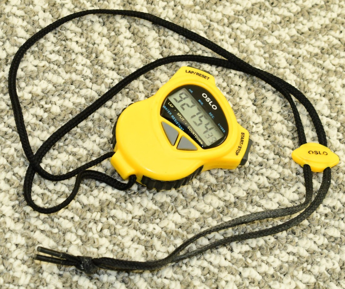 Robic OSLO 1000W Dual Stop Watch Count Down Timer Stopwatch - YELLOW, Used