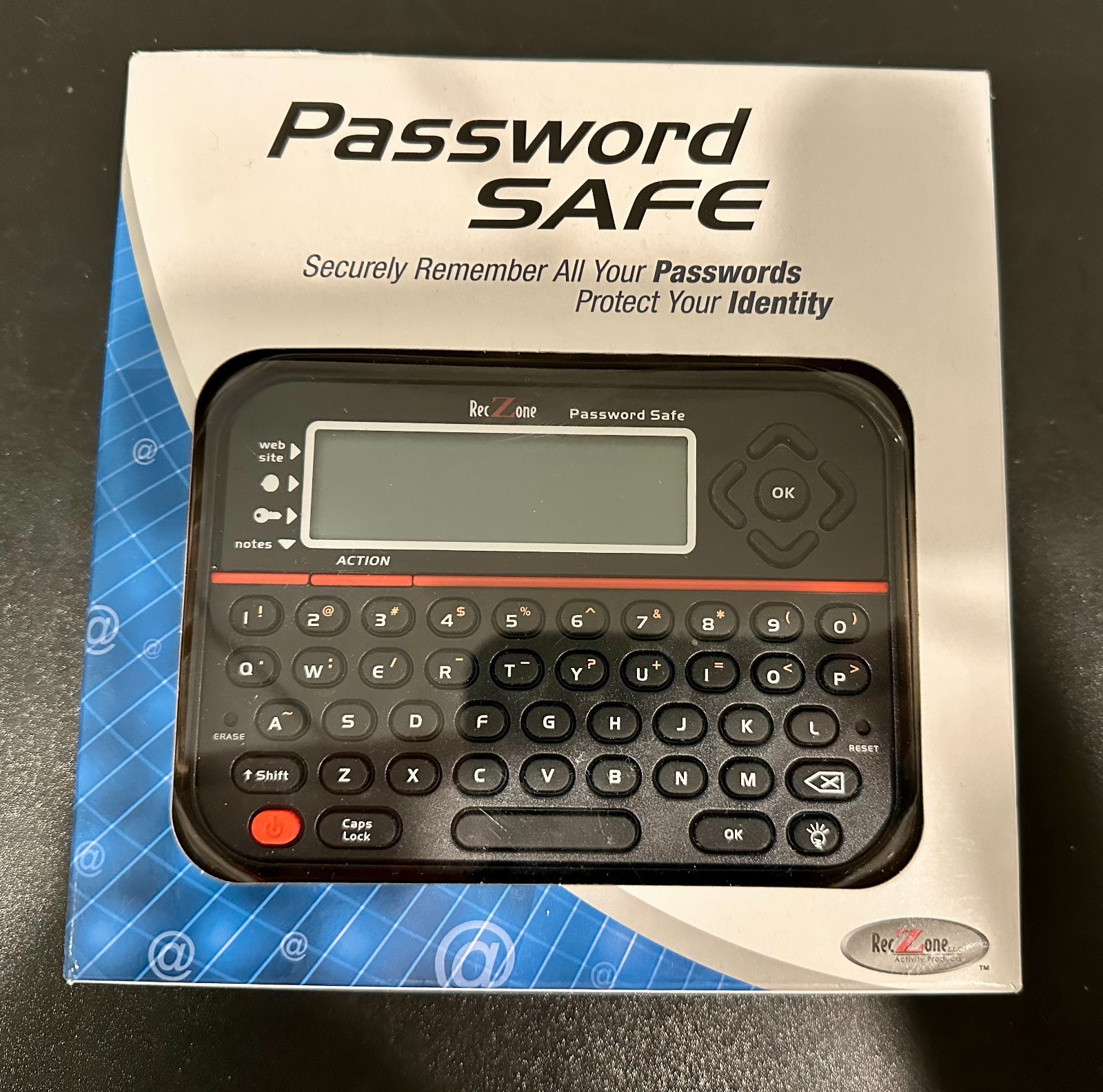 Password Safe: Securely Remember Your Passwords/Protect Your Identity, Black 595