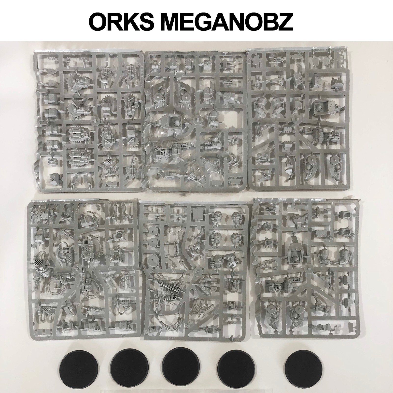 Uncolored model Orks Meganobz WOW