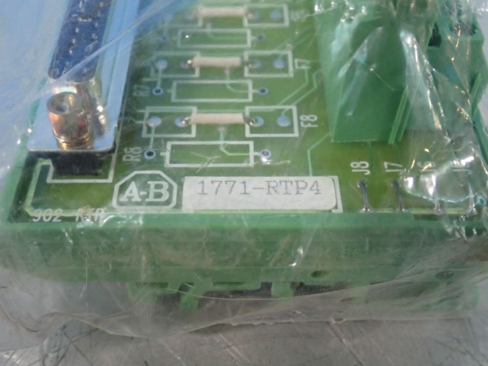 ALLEN BRADLEY 1771-RTP4 REMOTE TERMINATION PANEL 04220430534