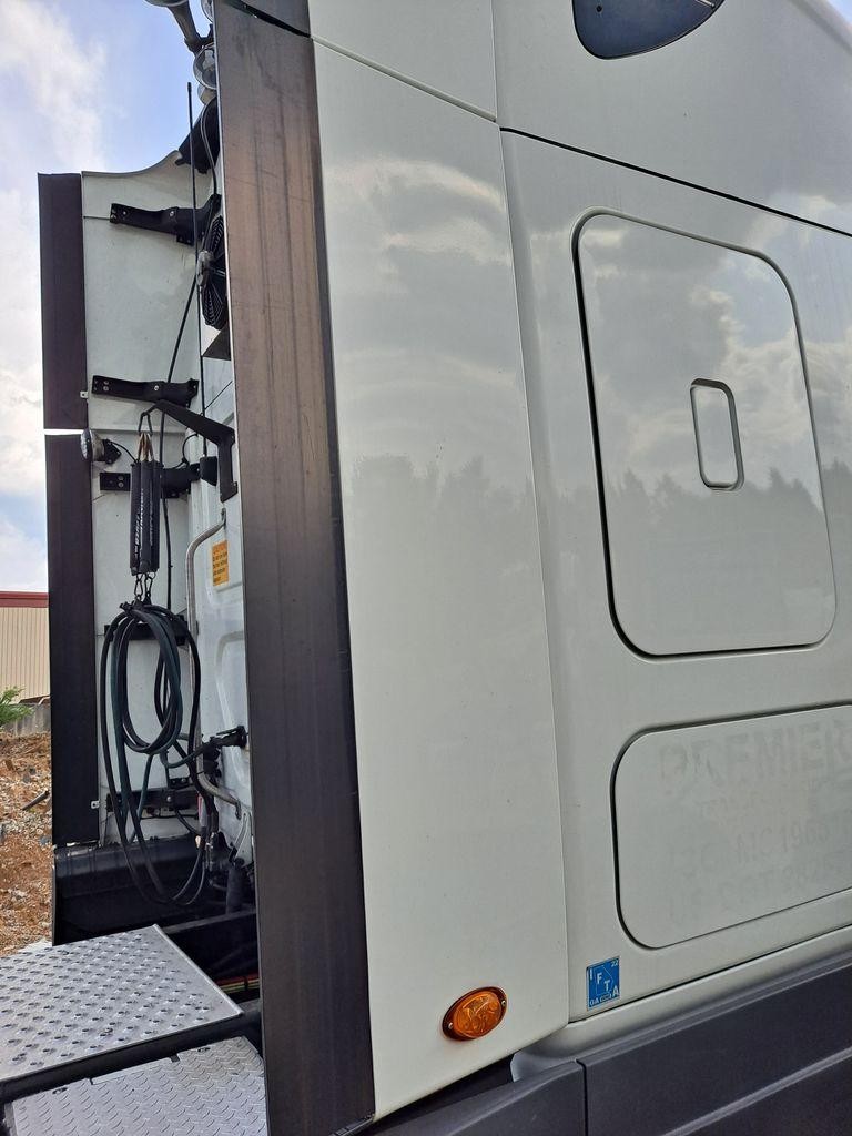 Replaces 2015 FREIGHTLINER CASCADIA 125 CAB EXTENSION ,  GA