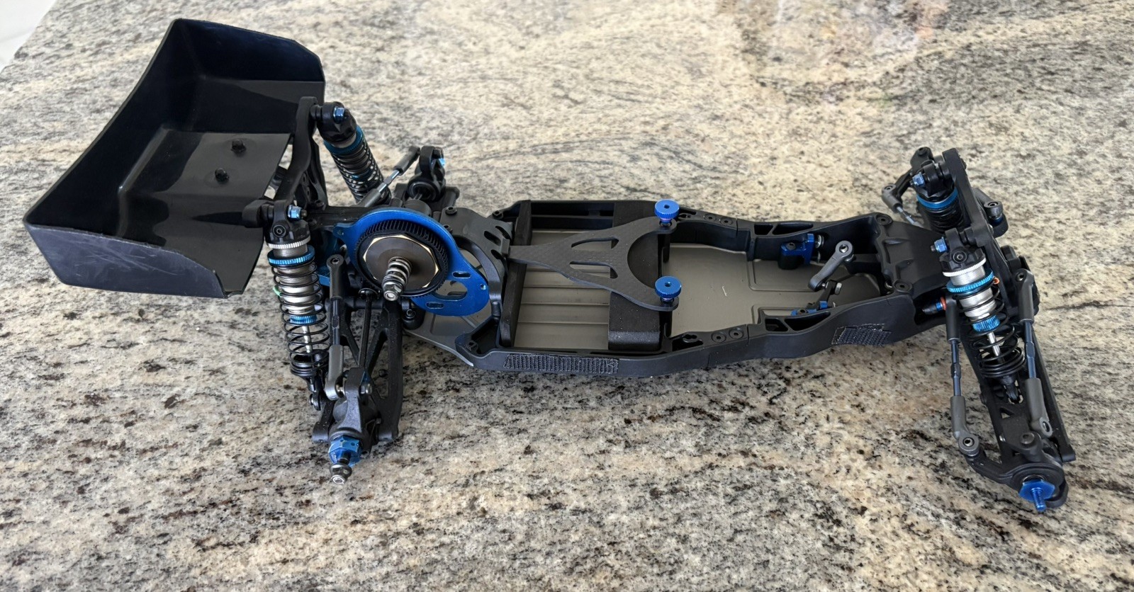 Team Associated RC10 B5M Mid Motor 2WD Off Road Buggy Vintage Very Clean