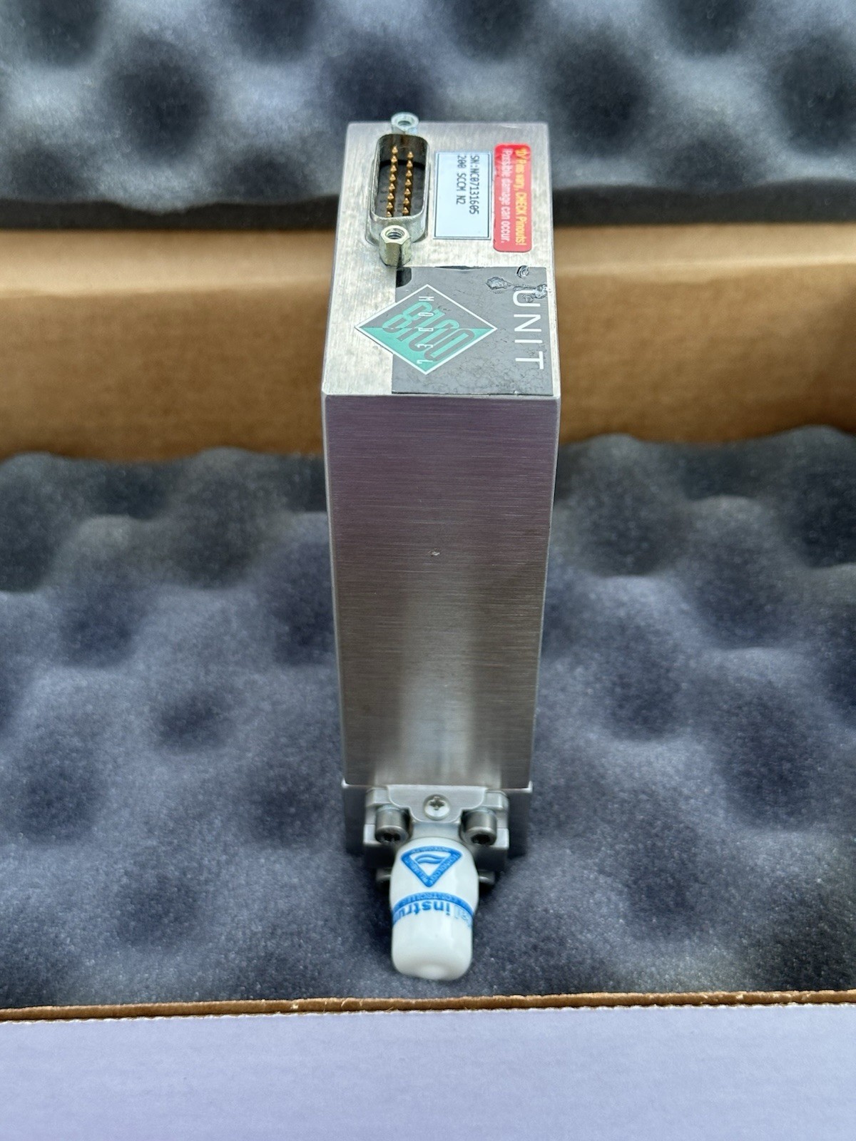 Unit Instruments UFC-8100 Mass Flow Controller 57020-50