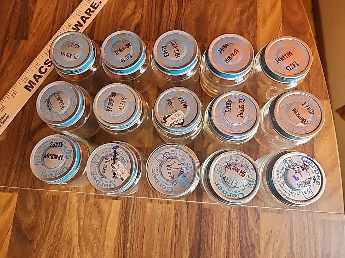 Lot of 15 Clean Empty 4.5oz Gerber Glass Baby Food Jars W/Metal Lids 1980s USA