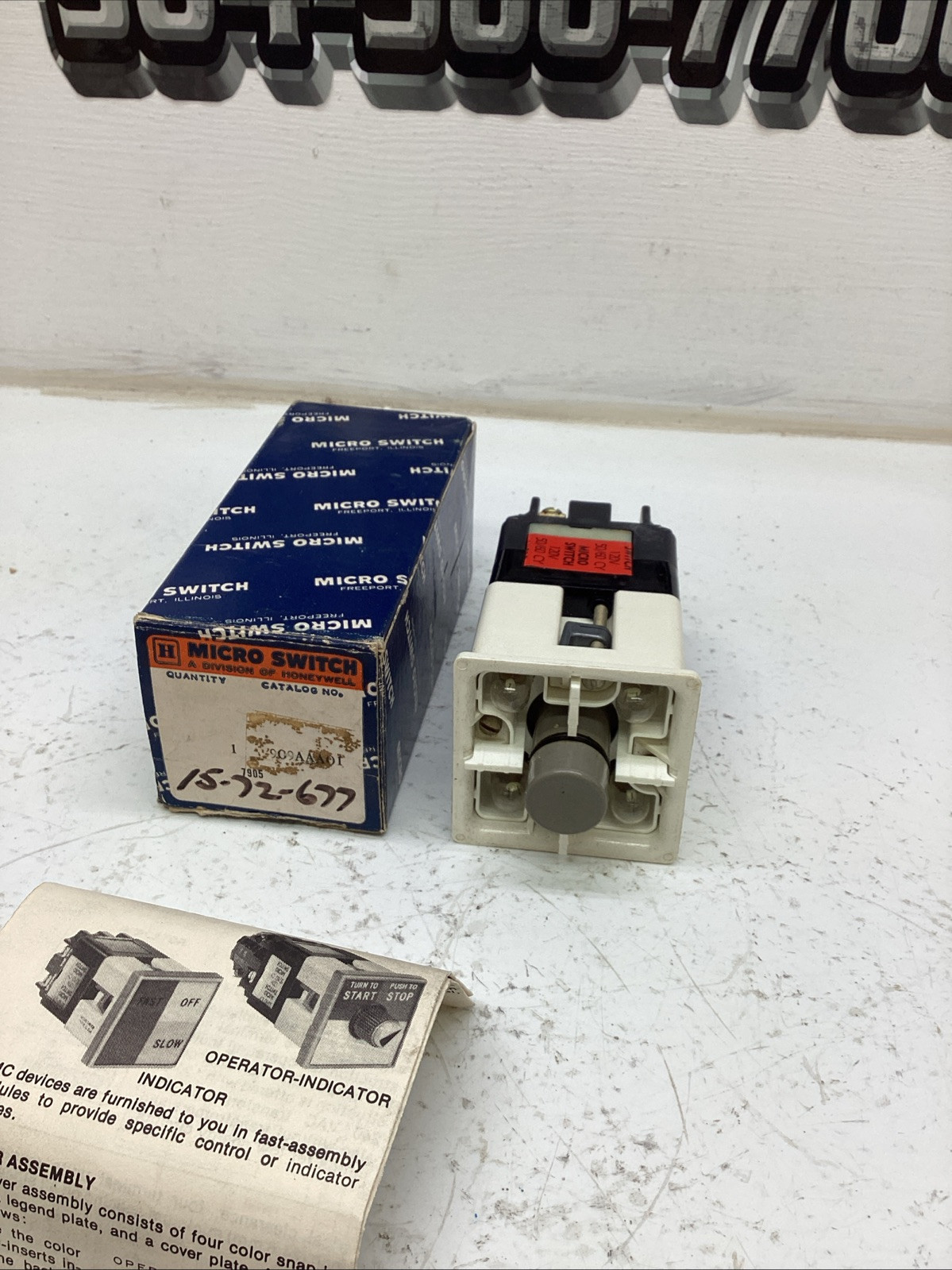 Honeywell Micro Switch 909AAA01 NIB