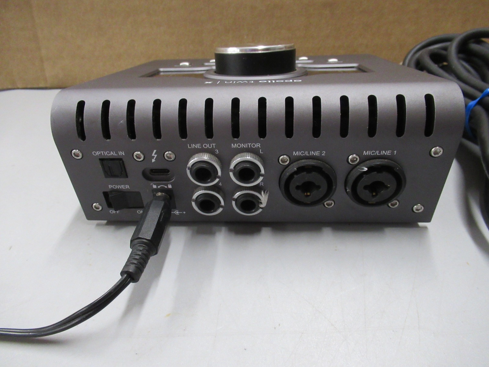 Universal Audio Apollo Twin X DUO Core UAD 2 Thunderbolt Audio Interface