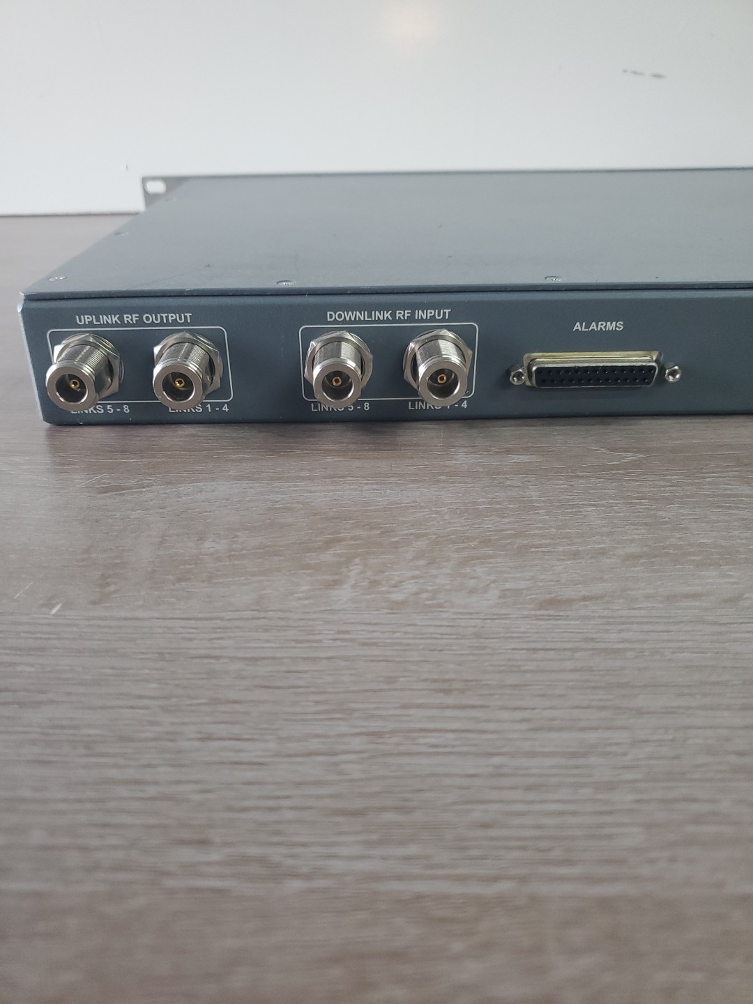 Corning Mobile Access Wireless Solutions Base Unit for 8 Links Model WB-B8U