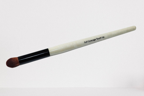 Full Coverage Touch Up Brush - Full Size 100% Authentic $37 + MSRP
