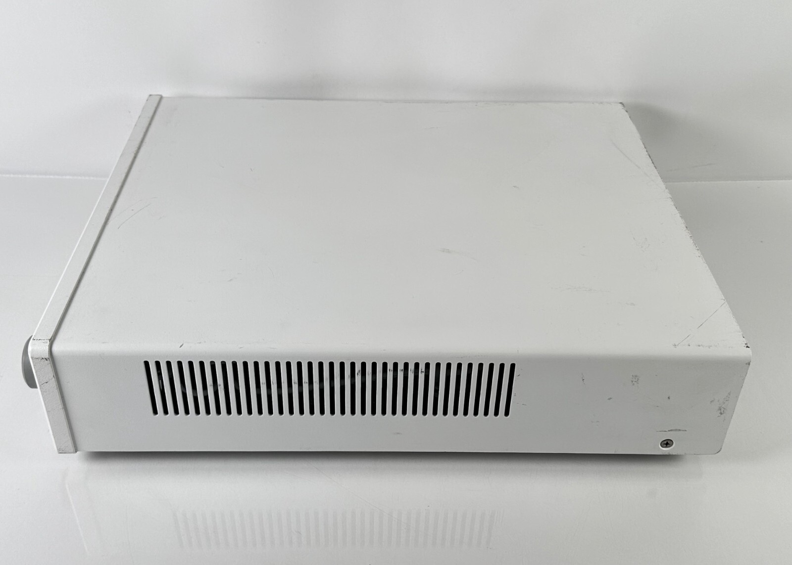 New Focus TLB-6700-LN Tunable Diode Laser Controller