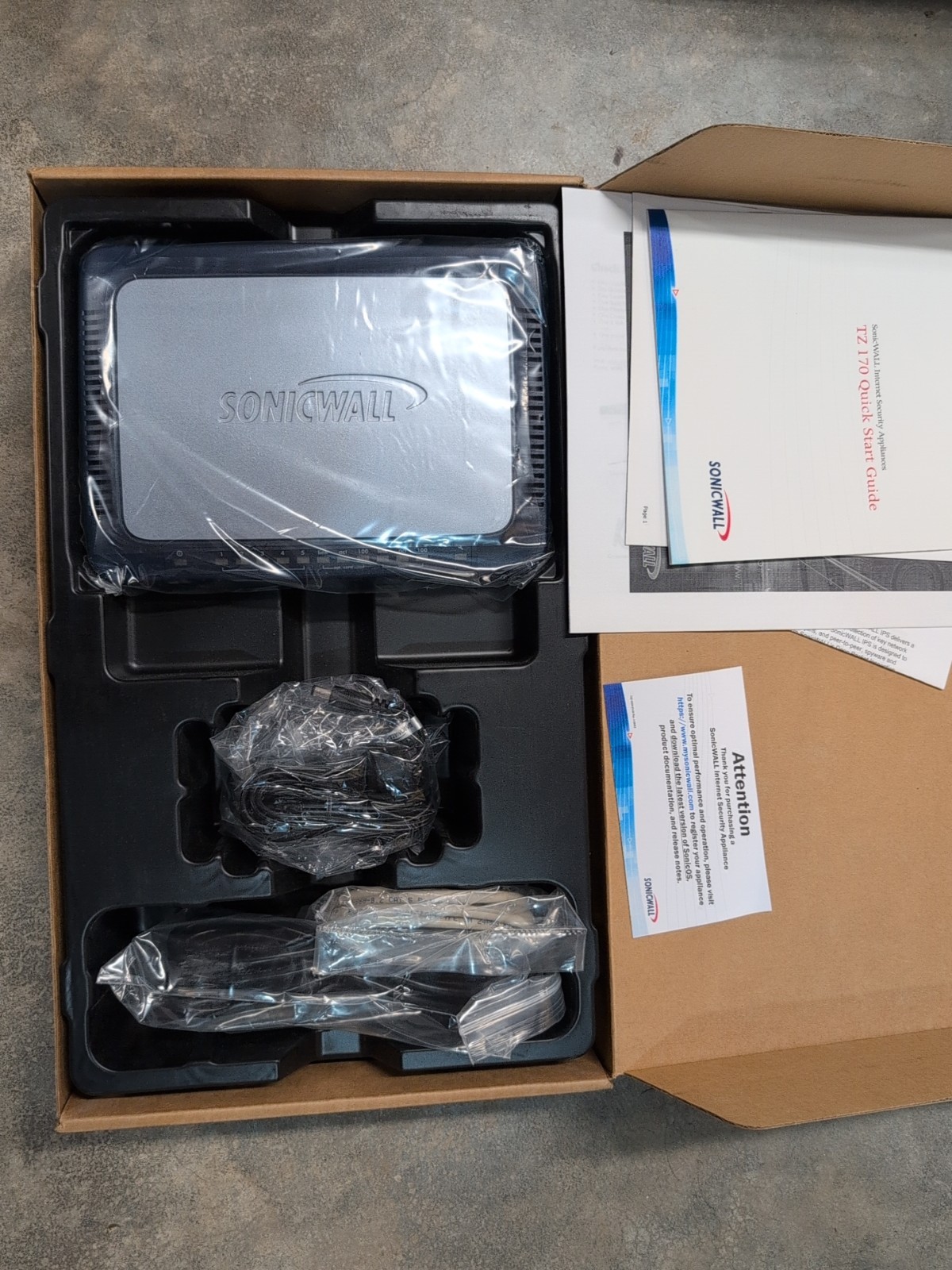 SonicWall TZ 170 APL11-029 Internet Security Appliance ***New, Open Box***
