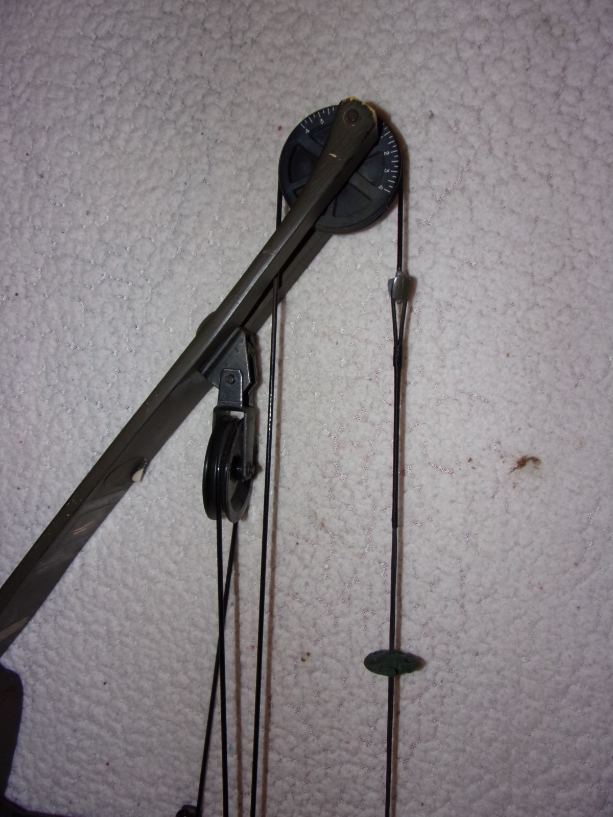 Vintage Browning Explorer I Compound Bow