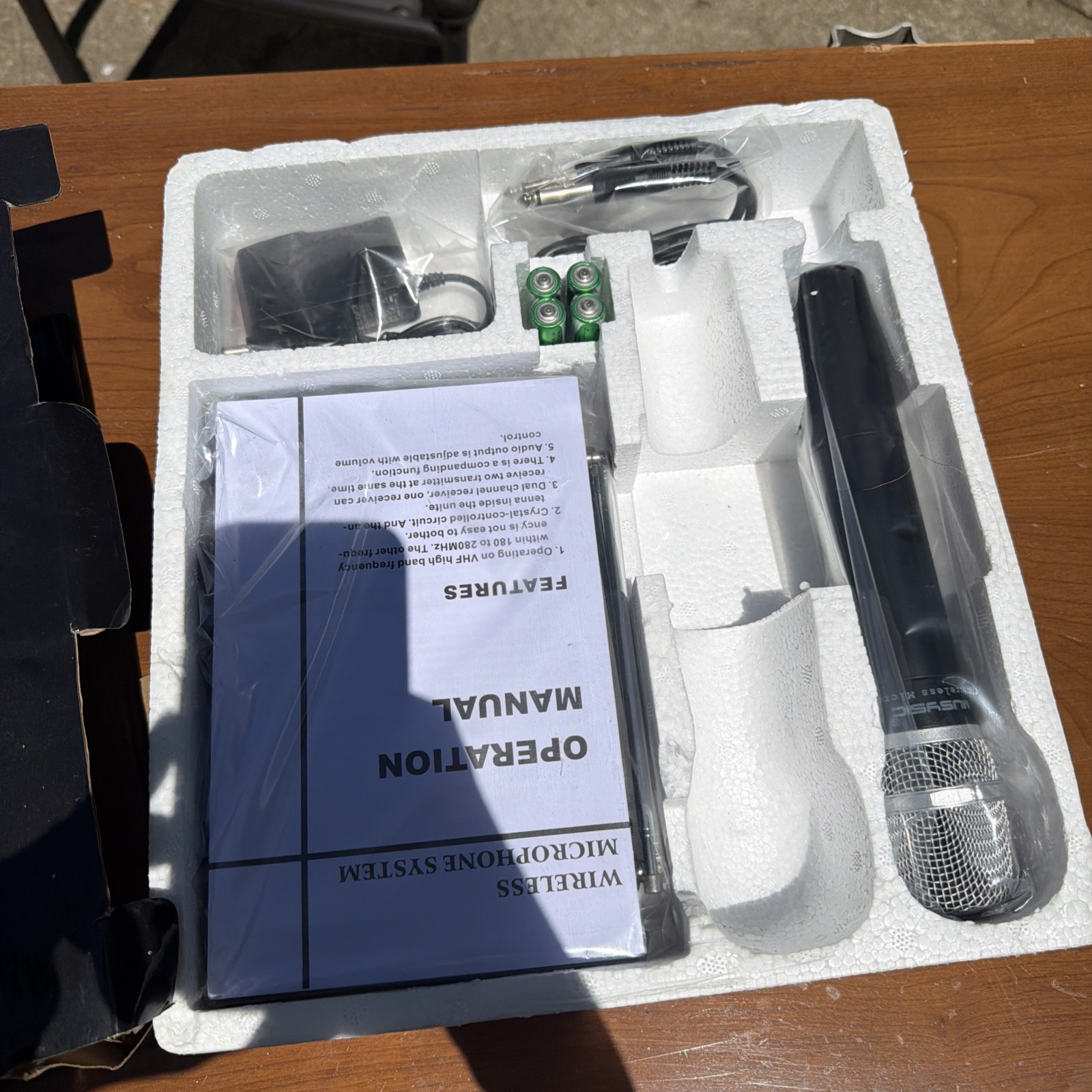 Musysic Professional VHF Lavalier Wireless Microphone