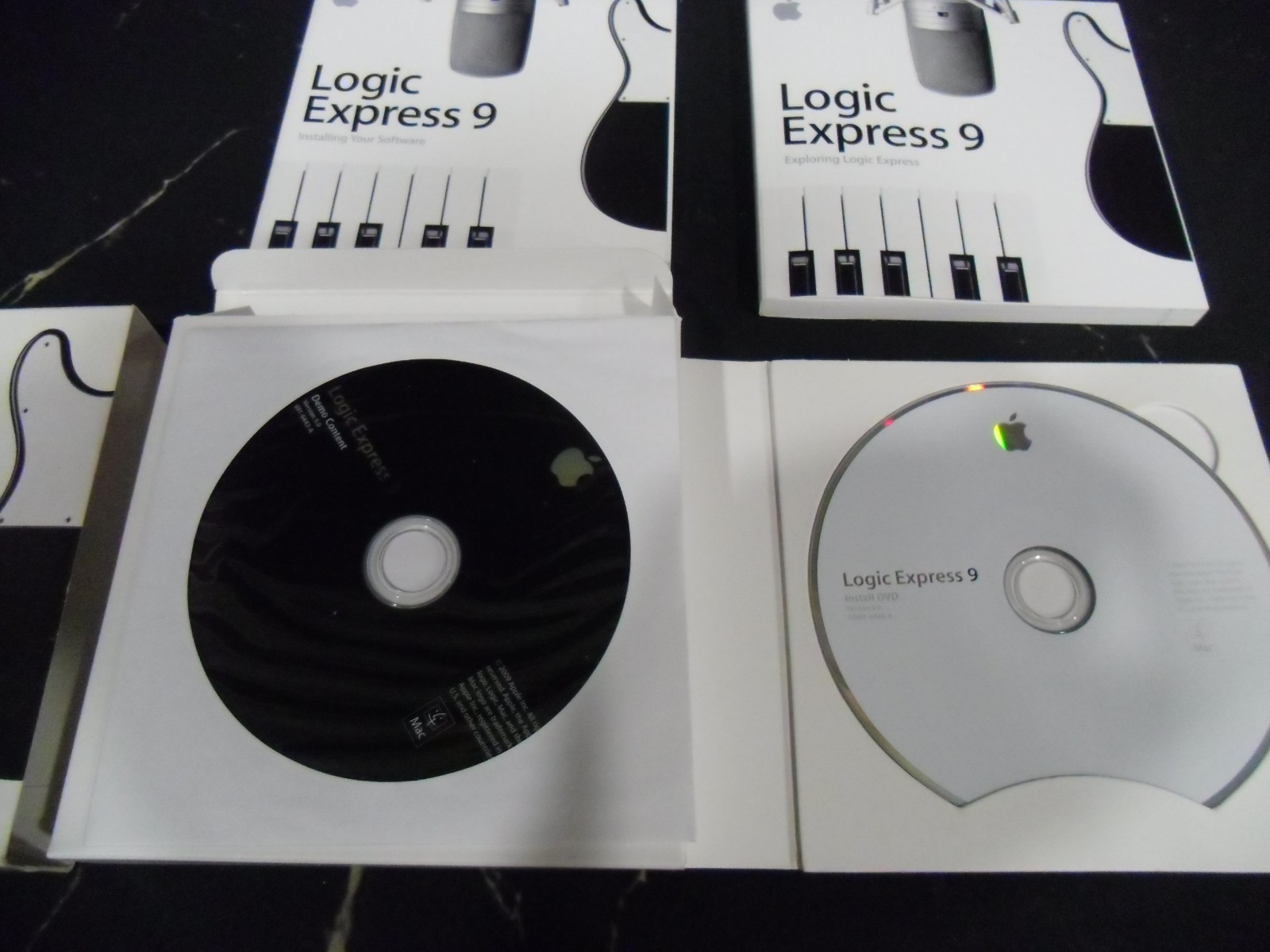 Apple-Logic Express 9 Music Editing/Composing for Intel-based (Mac) w/ Key Read