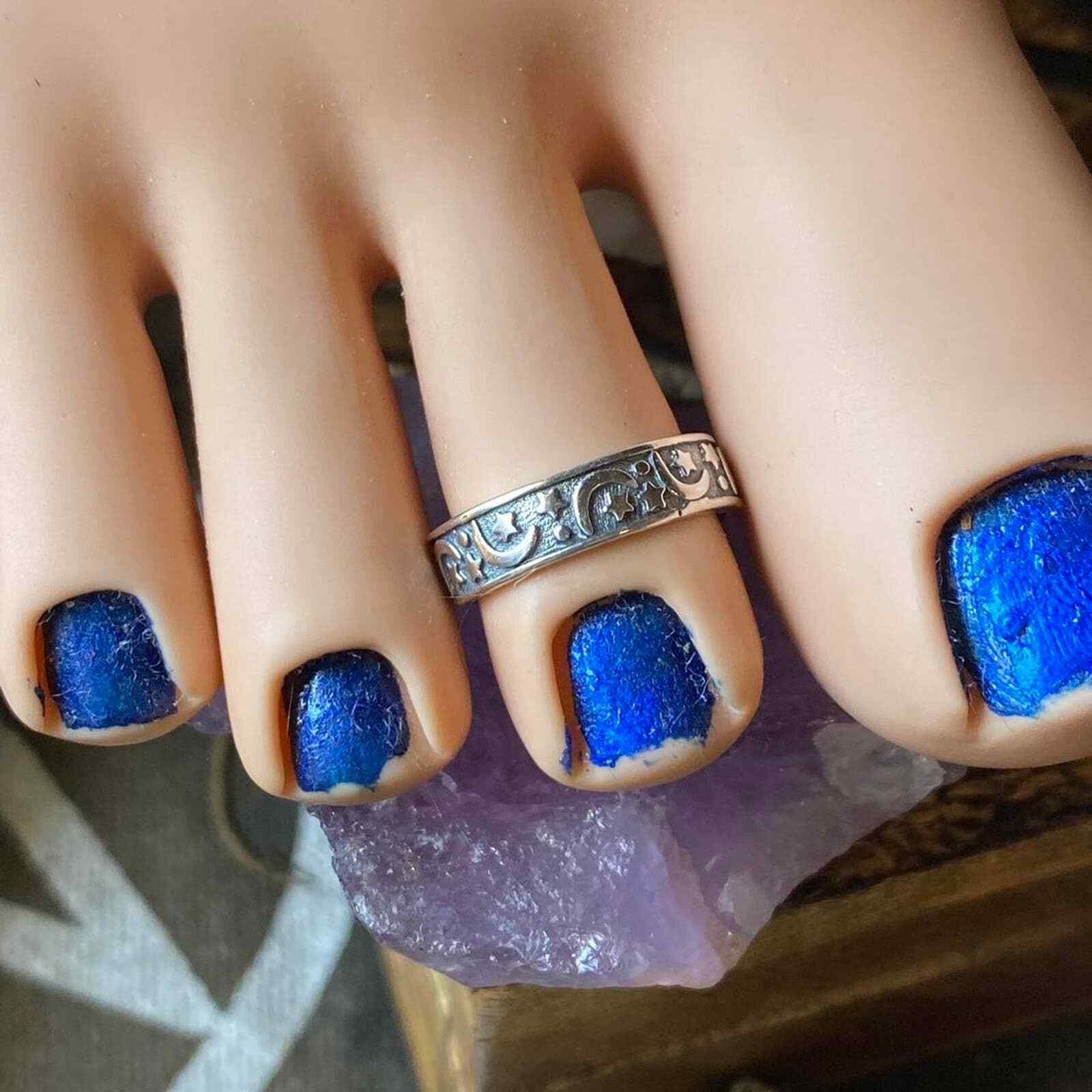 Moon & Stars Thick Wide Band Toe Ring
