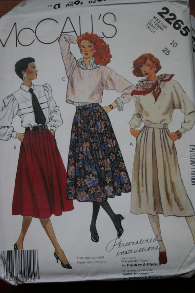 McCALL'S 2265 MISSES TEEN FRONT PLEATED SKIRT PATTERN 2 LENGTHS SIZE 8 OR 10