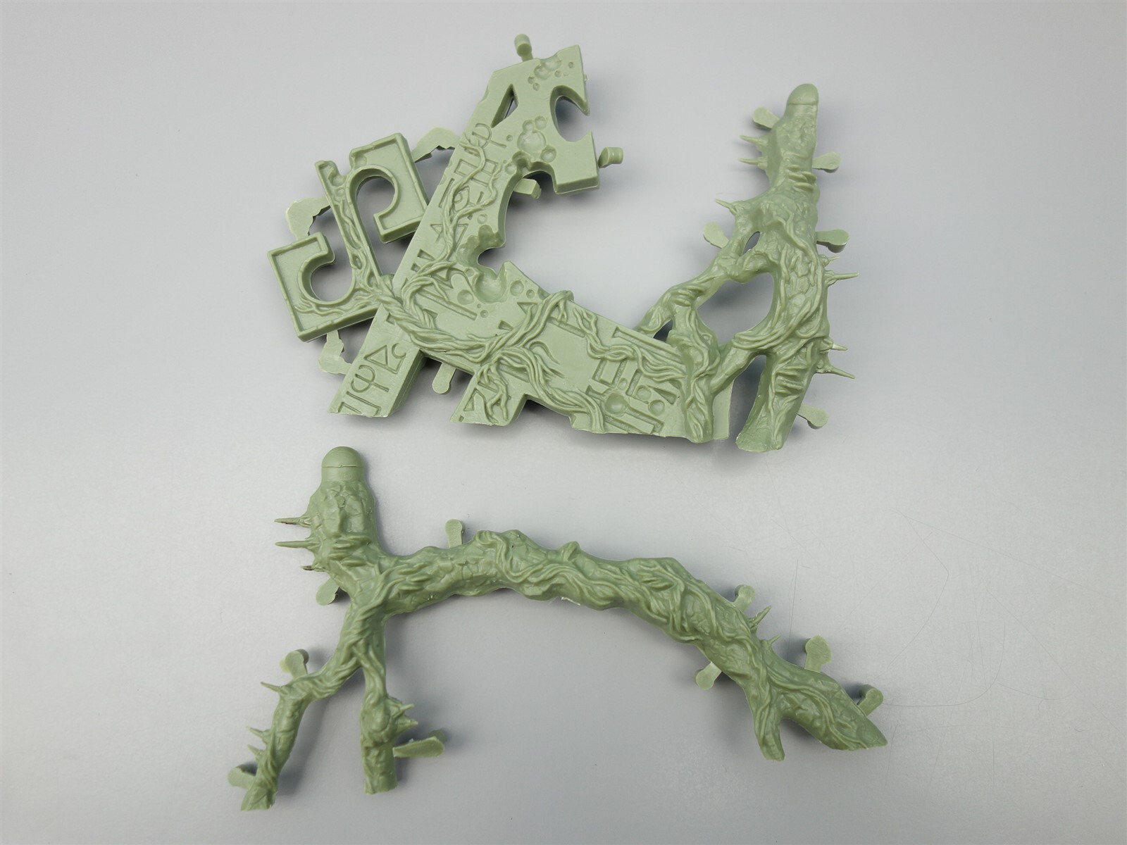Warhammer 40K: Death World Forest Terrain