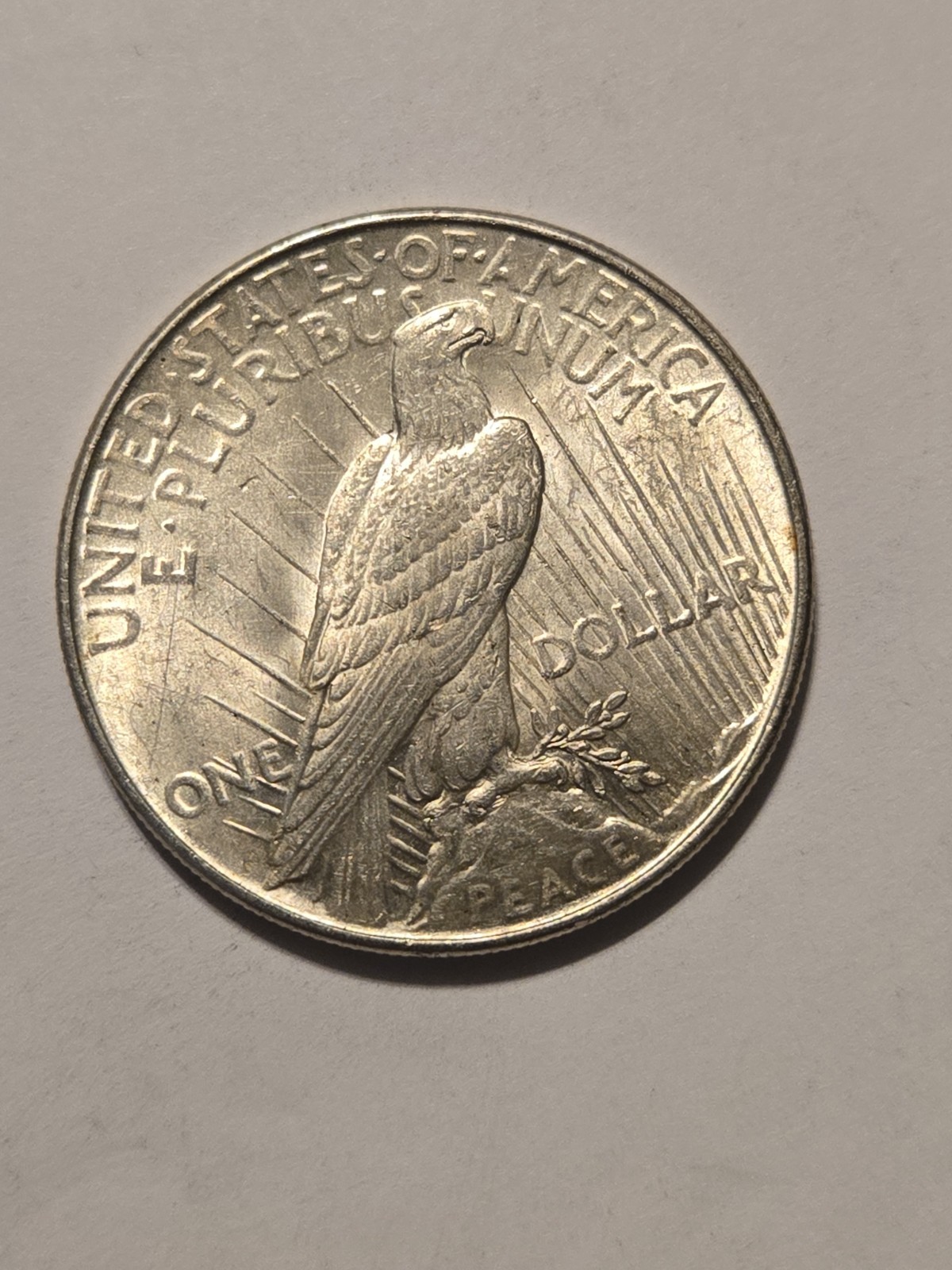 1922 Peace Dollar- 90% Silver- Nice Coin