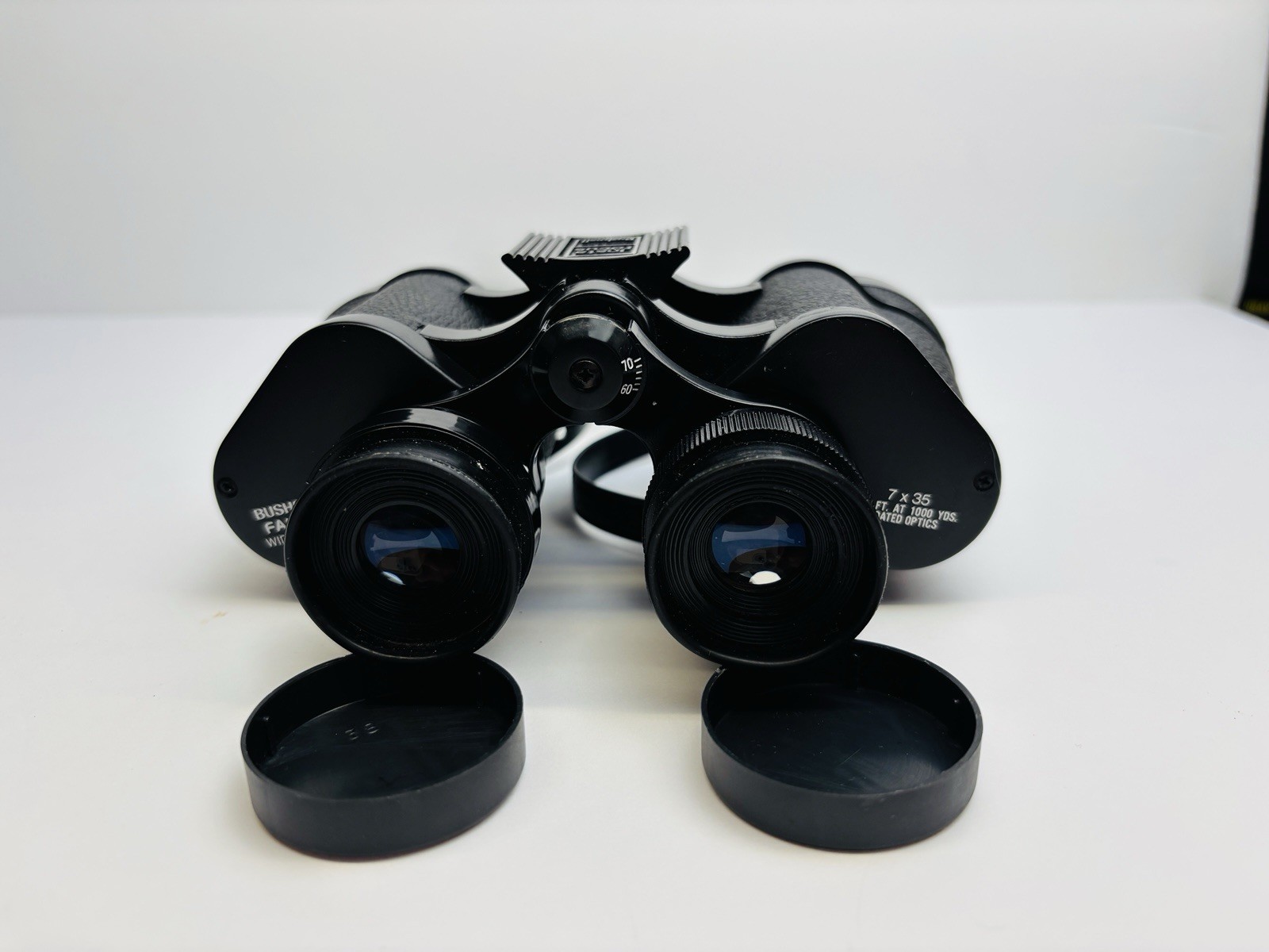 Bushnell Insta-Focus 7x35 Wide Angle Binoculars with Original Case