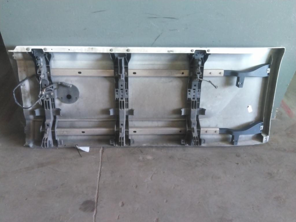 For 2023 PETERBILT 579 SIDE FAIRING Right , IL