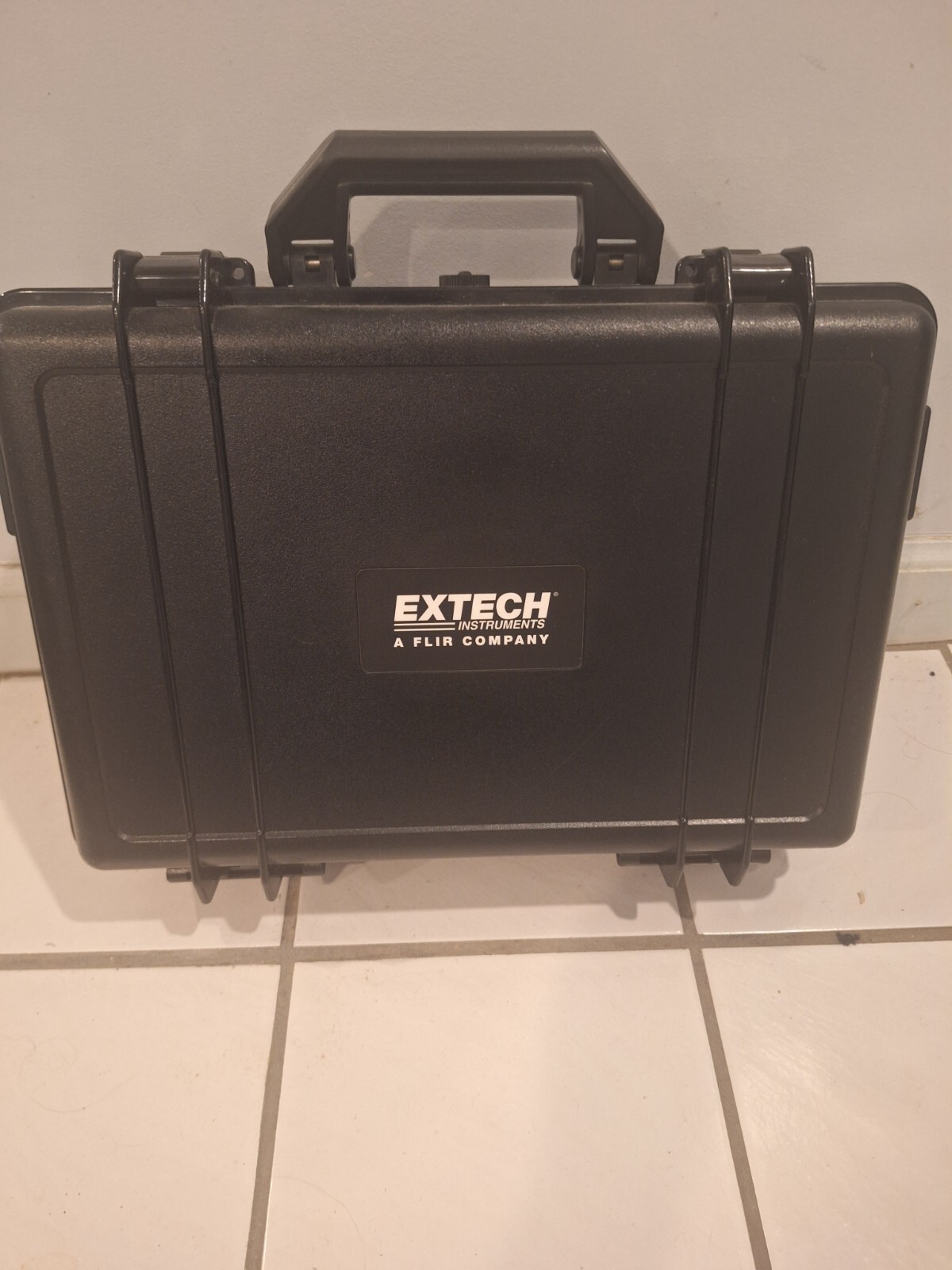 Flir Extech i5 Thermal Infrared Camera W/ Charger HARD SHELL CASE & Software