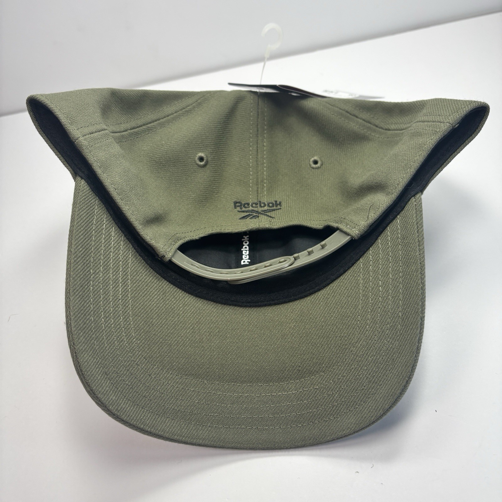 Reebok Classic Ball cap with Adjustable Snapback for Men Army Green
