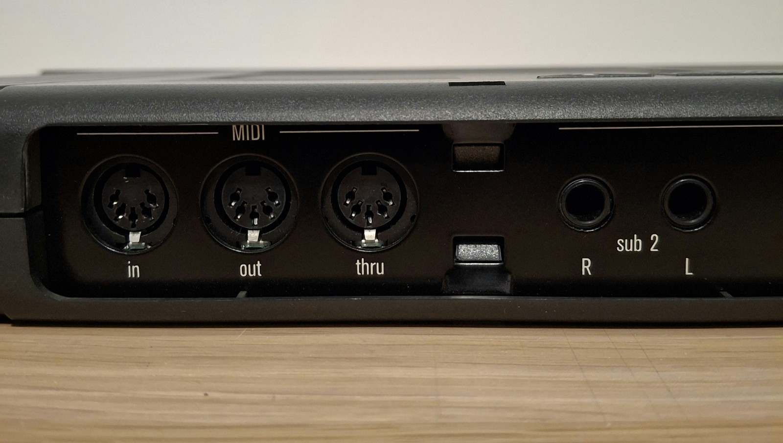 E-MU Systems Proteus 3 World 16 Bit Multi-Timbral Digital Sound Module 9040