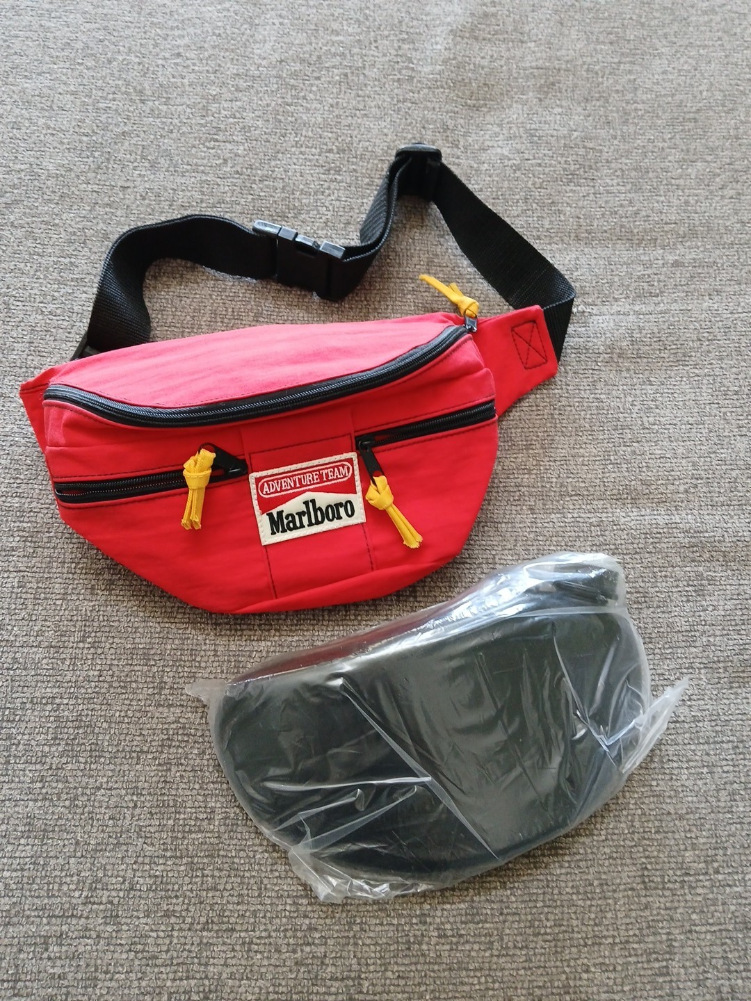 (NEW)  Vintage Marlboro Adventure Team Fanny Pack with Canteen Water Bottle