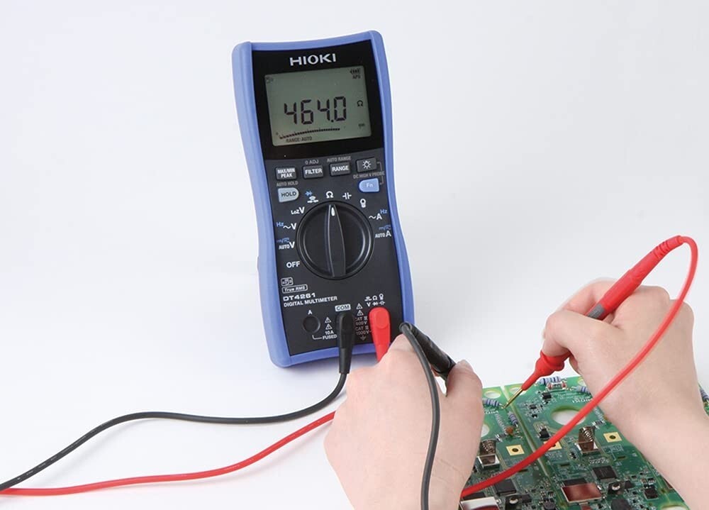 HIOKI DIGITAL MULTIMETER DT4261