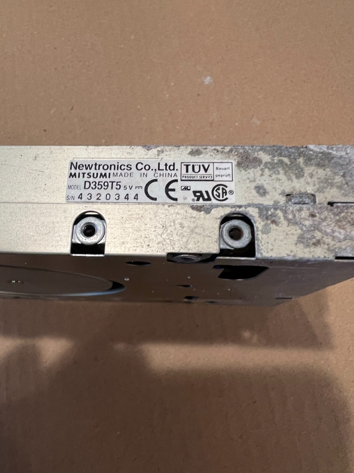 Newtronics Mitsumi D359T5 Floppy Disk Drive Desktop PC Dell