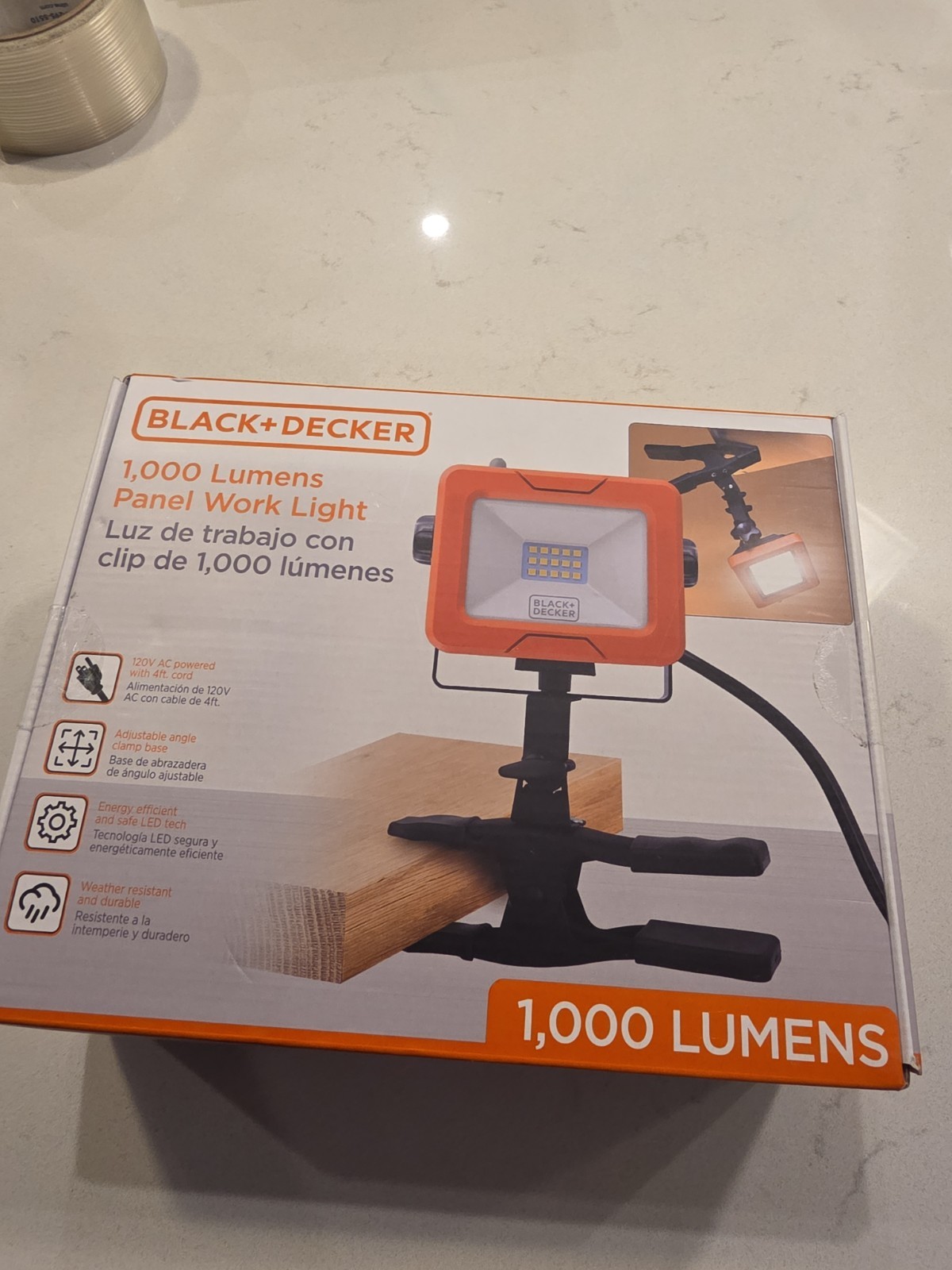 ⭐⭐⭐Brand New BLACK+DECKER 1,000 Lumens LED Panel Worklight, Adjustable Clamp⭐⭐⭐