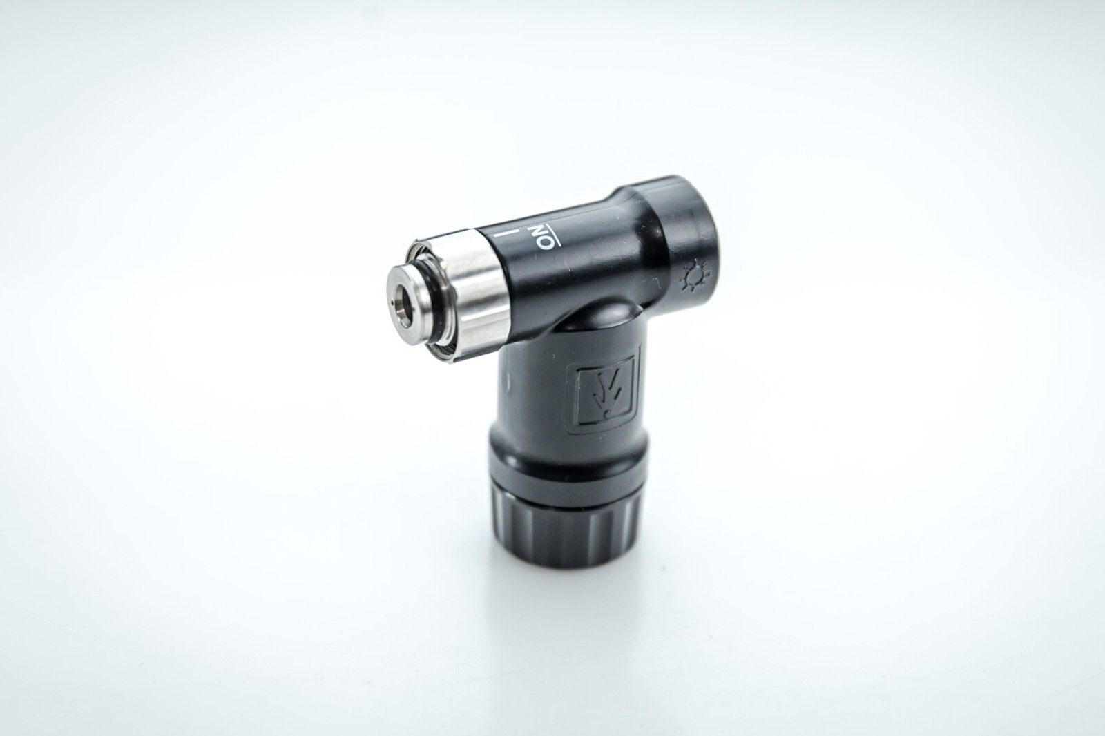 Olympus MAJ-524 Portable Light Source (no scope)