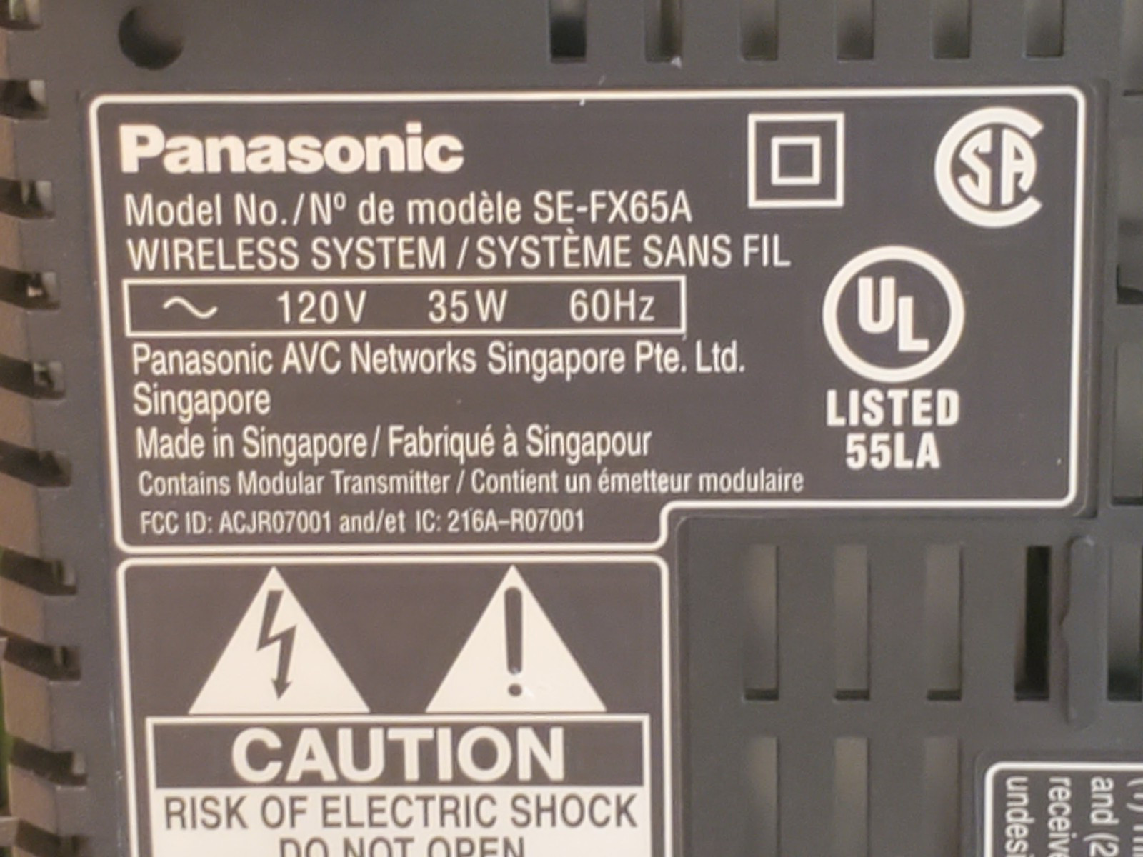 PANASONIC SE-FX65A Wireless System Support any 35W speaker pair via twisted pair