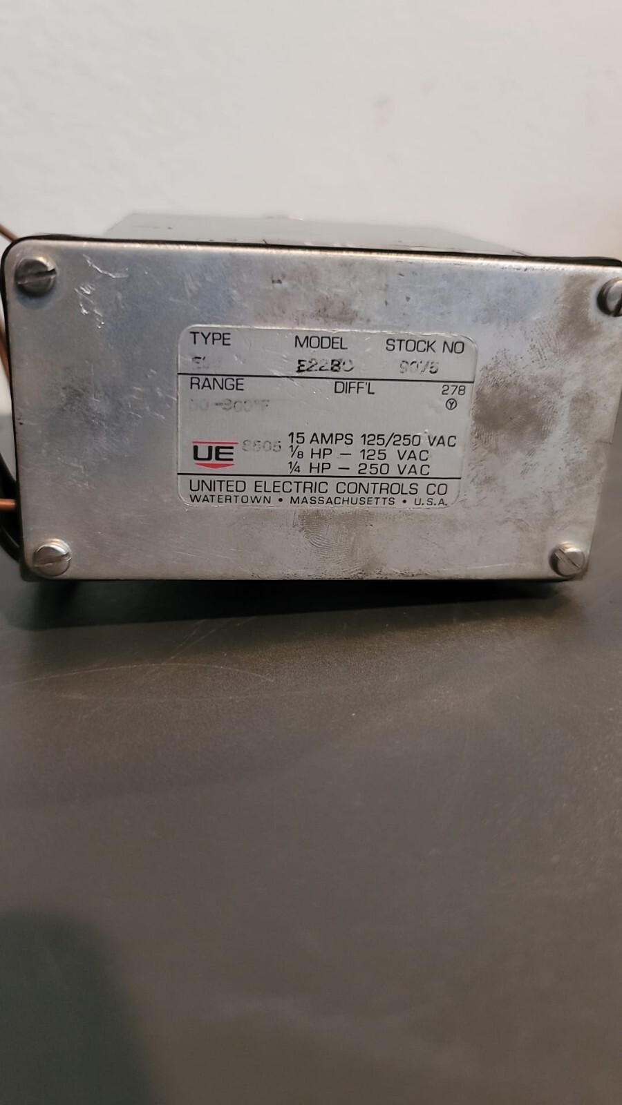 UNITED ELECTRIC REMOTE MOUNTING TEMPERATURE CONTROL E22BC