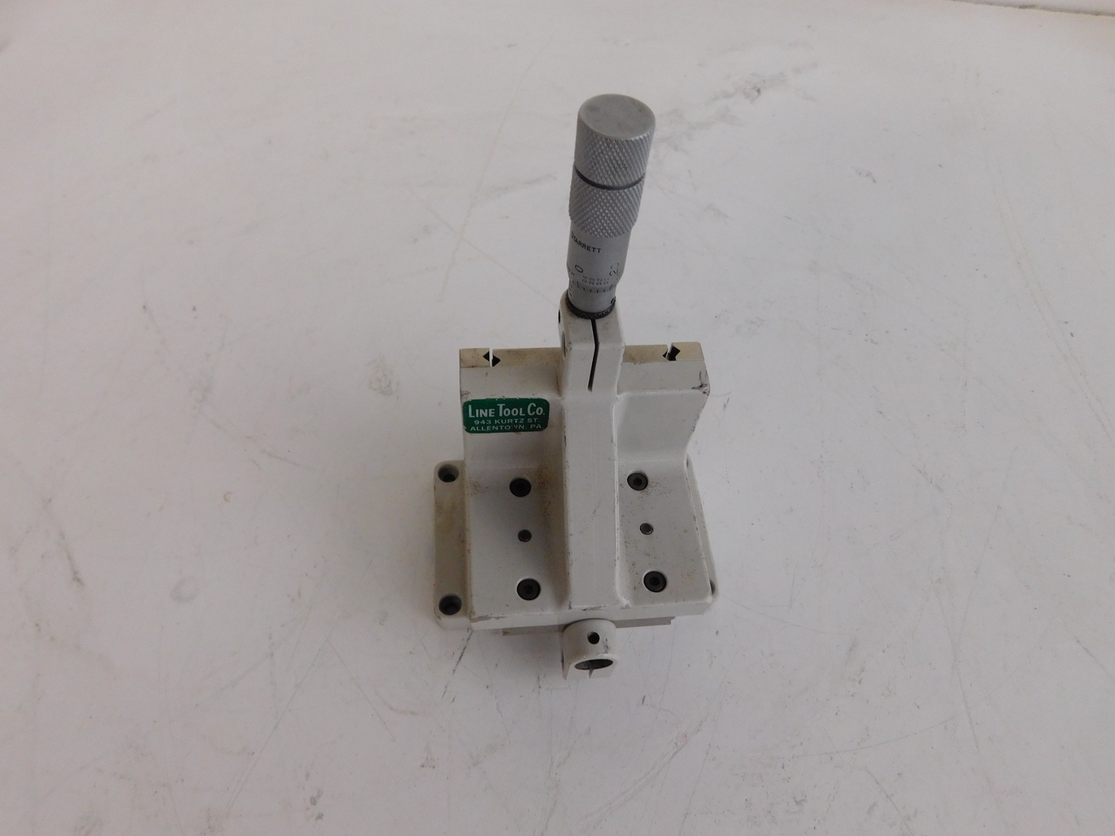 LINE TOOL CO XYZ STAGE (PQR20)