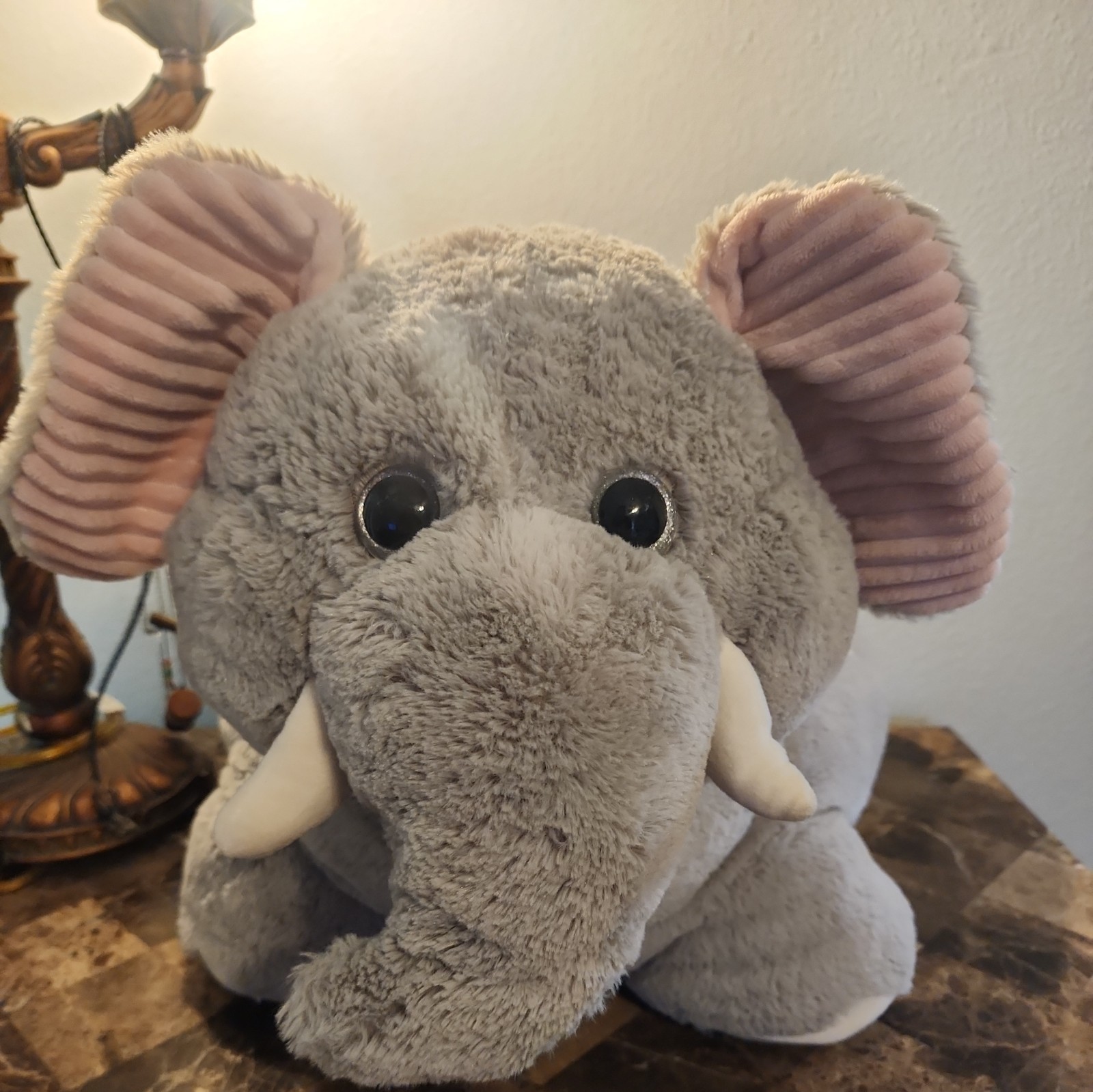 Elephant plush chair (Kelly Kids)