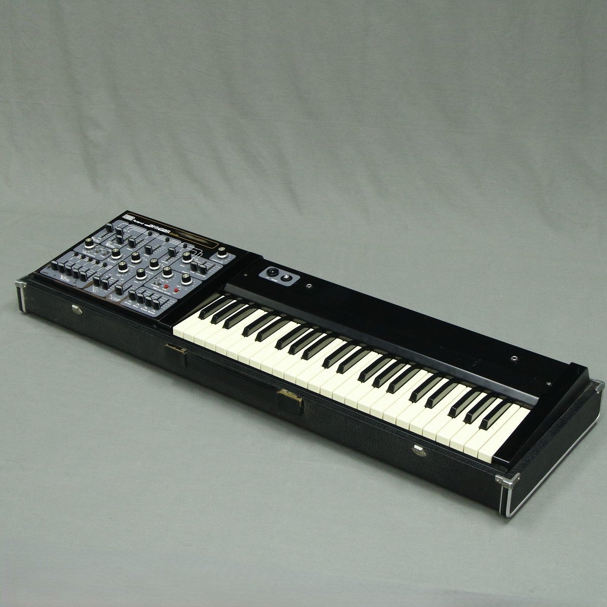 Roland SH-3A SYNTHESIZER [452885]