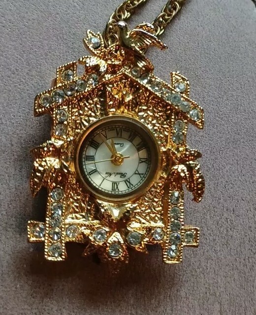 Vintage Bird House Clock Pendant Brooch Watch See Description