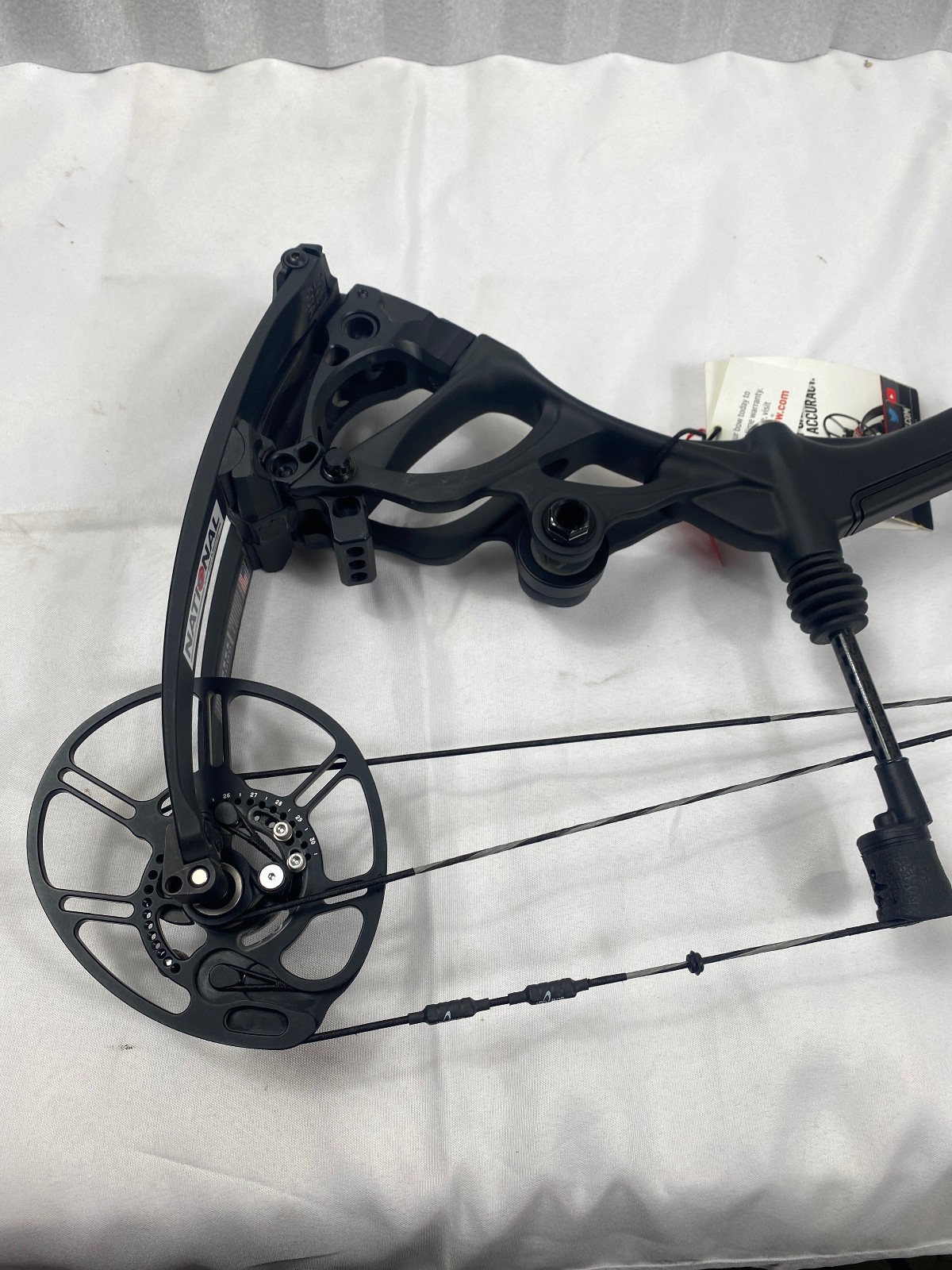 BowTech Carbon One Black Right Hand 70#