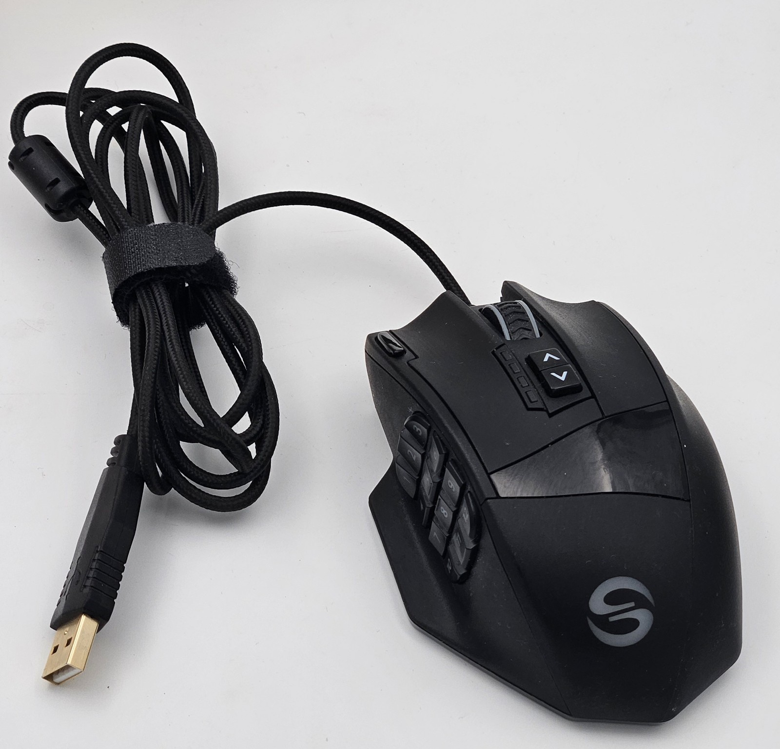 UtechSmart Venus Laser Wireless RGB MMO Gaming Mouse With 16400 DPI