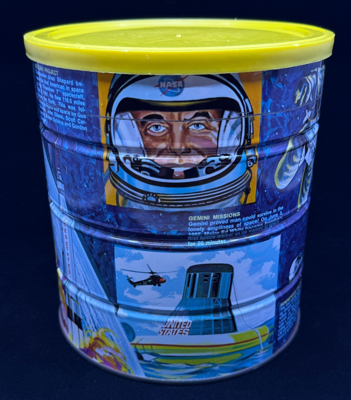 Vtg 1969 Coca Cola Foods Folger's Coffee Can Apollo 11 Mercury Gemini Moon NASA