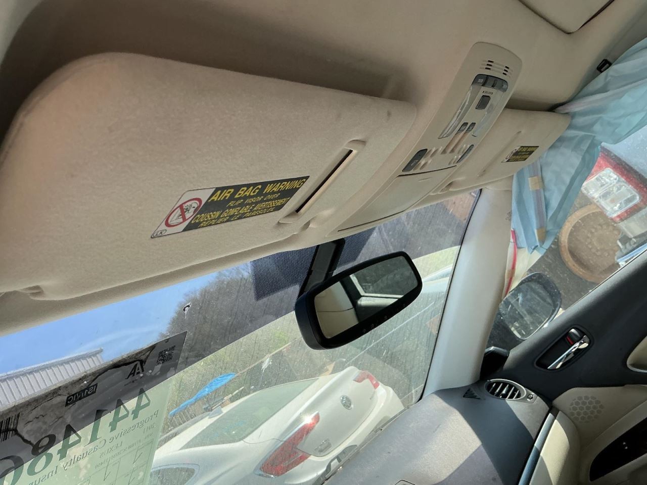 IS250 2011 Glove Box 5019298