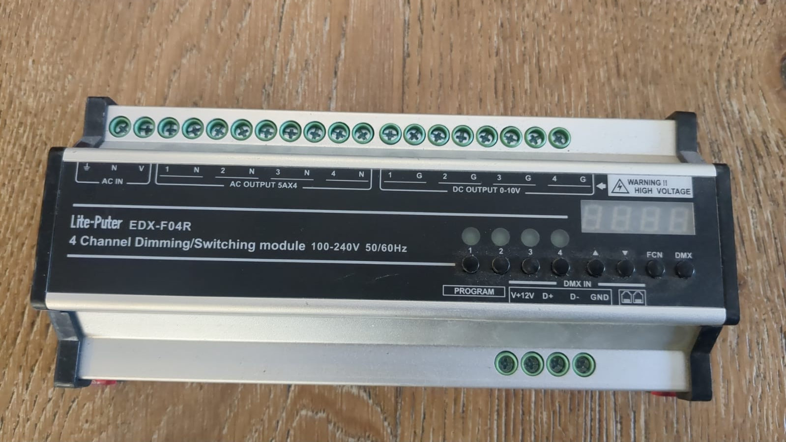 Lite-Puter EDX-F04R 4 Channel Dimming/Switching Module 100-240V 50/60Hz