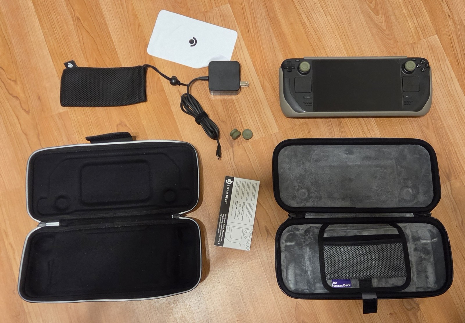 Steam Deck OLED 1 TB With Skull Candy Case and Cover