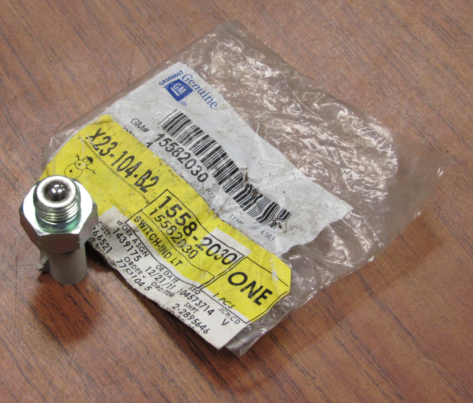 New GM OEM 15582030 Transfer Case Selector Switch Assembly 4WD