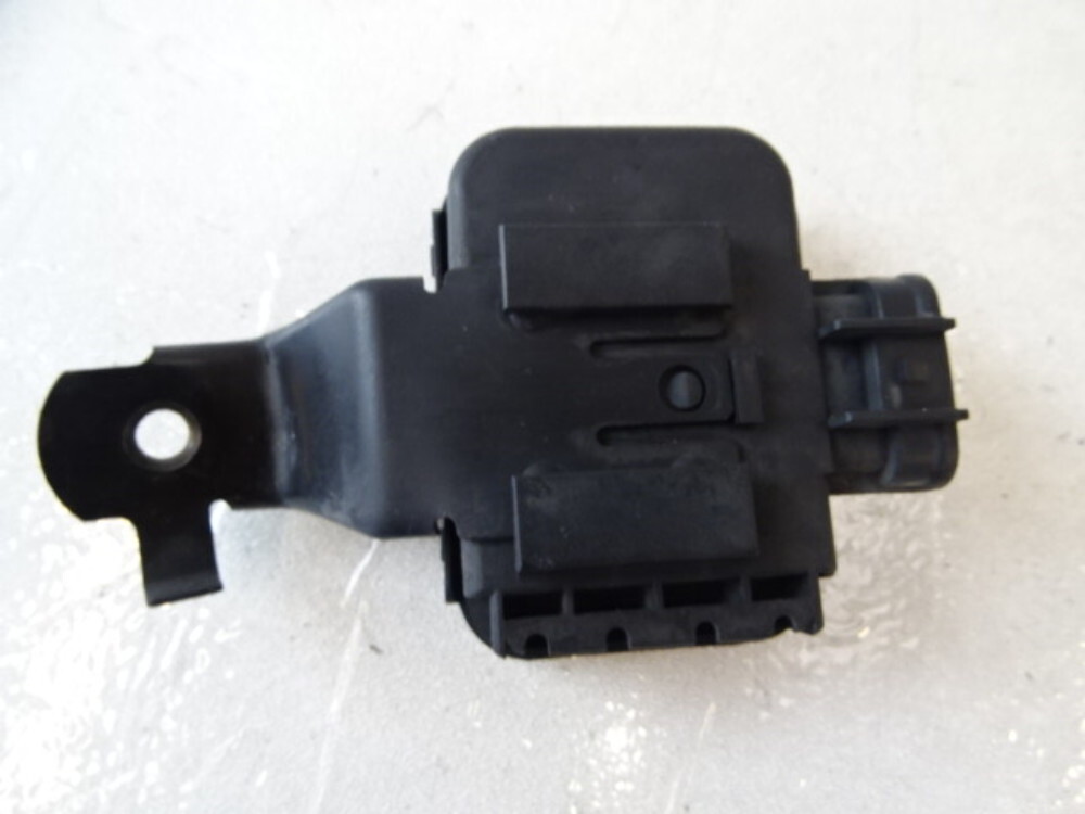 Lexus LX470 sensor, smoke 88898-60020