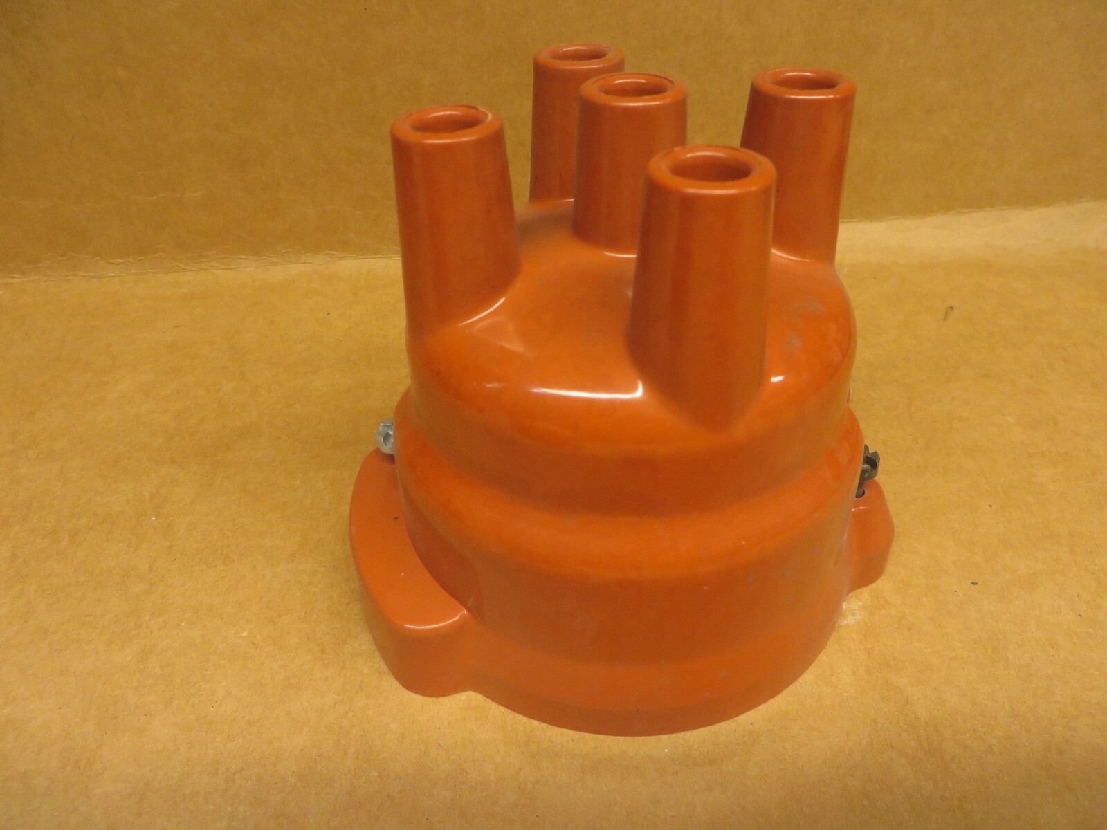 DISTRIBUTOR CAP fits MUSTANG PINTO replaces FORD OEM # D4ZF12106AA vintage NOS