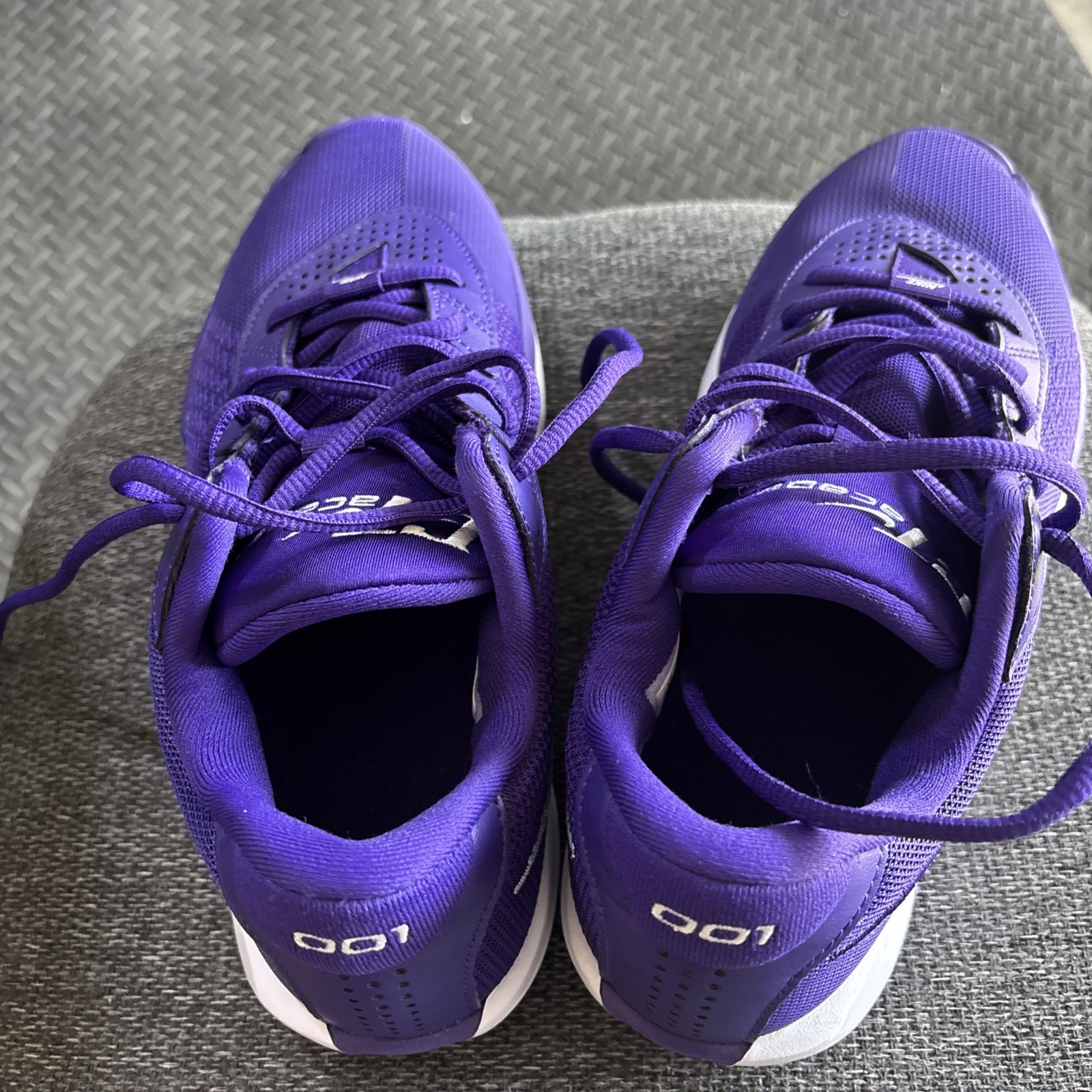 Nike Air Zoom GT Cut Academy TB Court Purple Shoes FV1298-500 Men’s Size 9