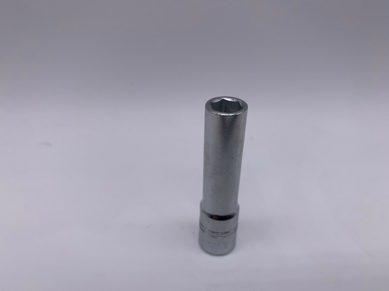 Armstrong 10-209 1/4" Drive, 9/32" 6-Point Deep Socket, NEW