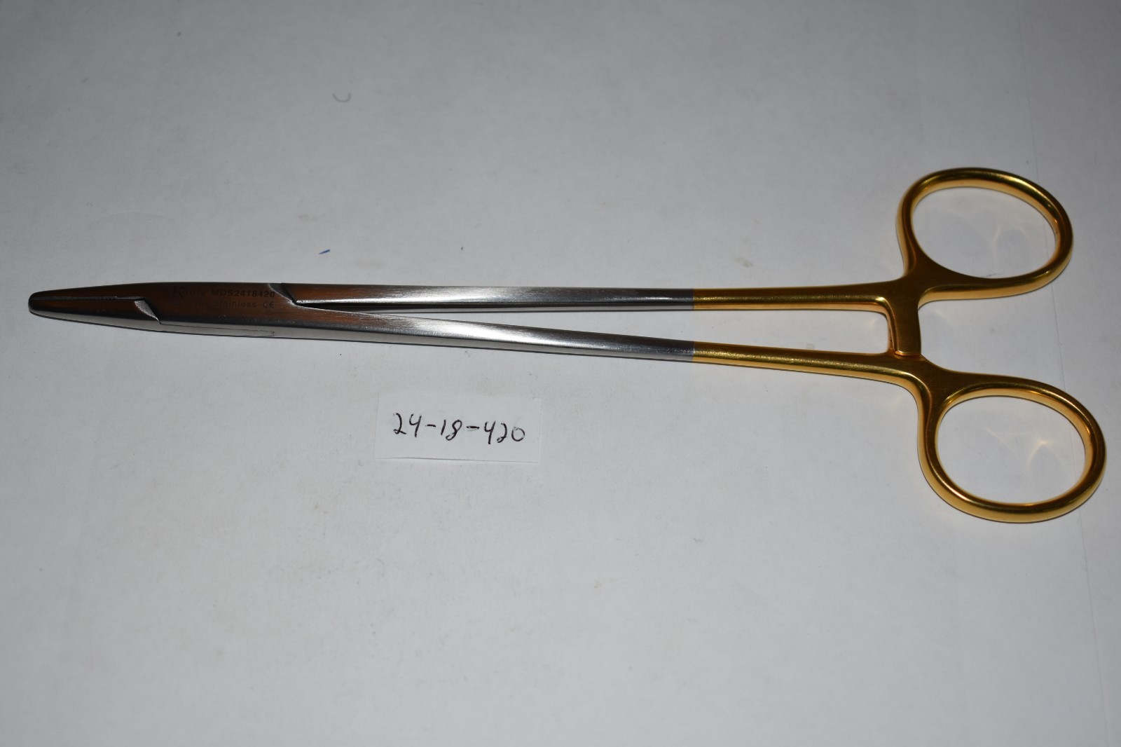 MDS-2418420 MAYO HEGAR NEEDLE HOLDER  8" TC SERR